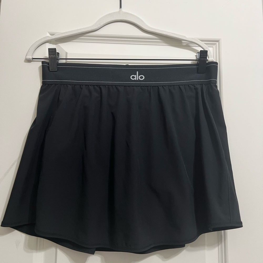 ALO Yoga Black Circle Skirt